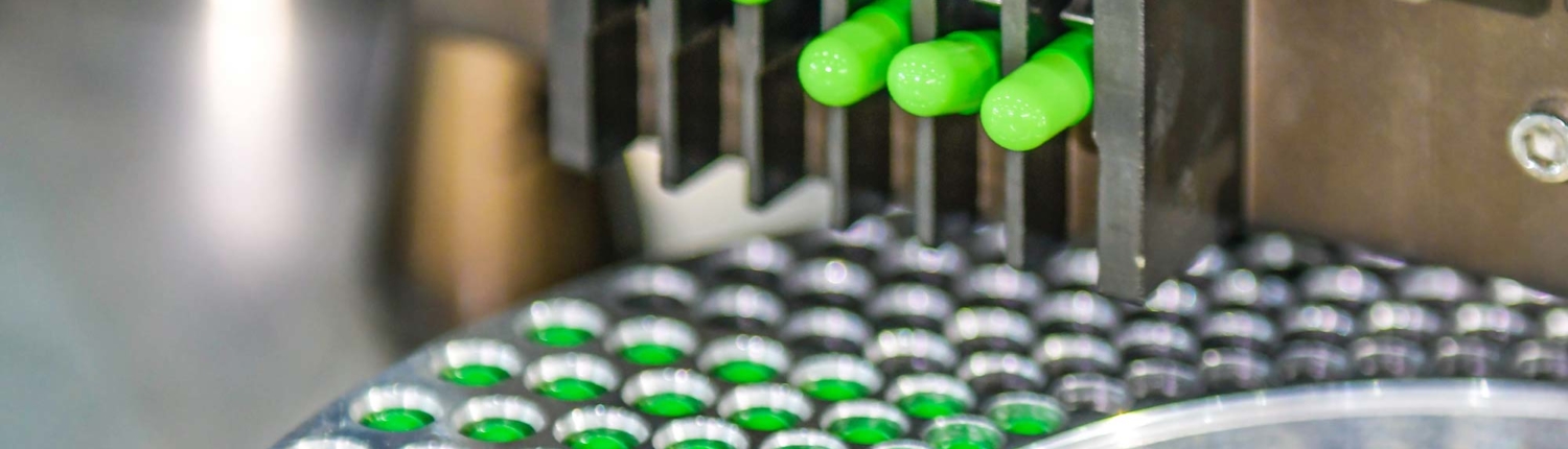 TP-July-Blog-1 capsules in a bottle filling machine